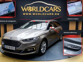 Imagen de FORD Mondeo Sedán 2.0 HEV Titanium