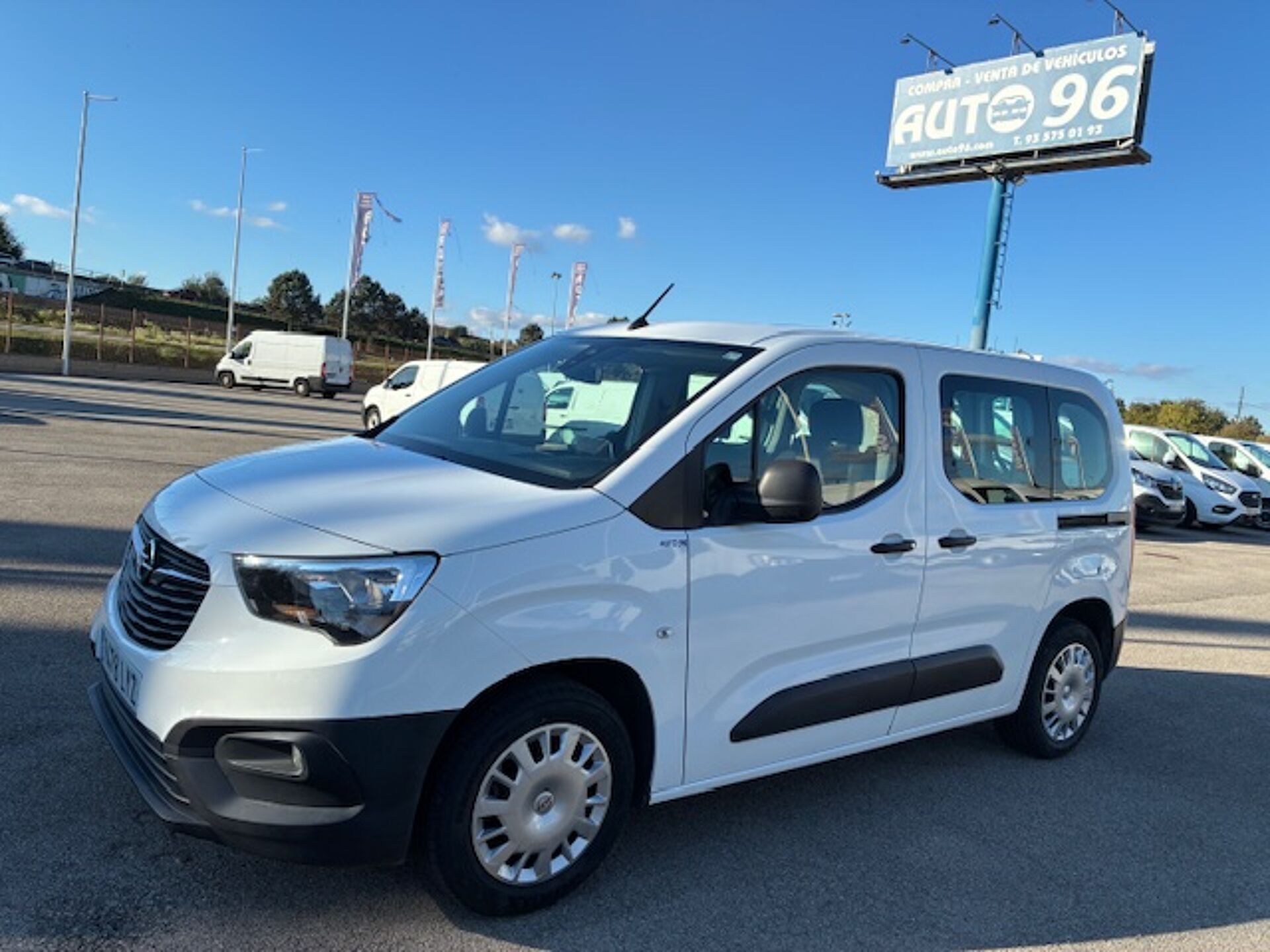 Imagen 2 de OPEL Combo