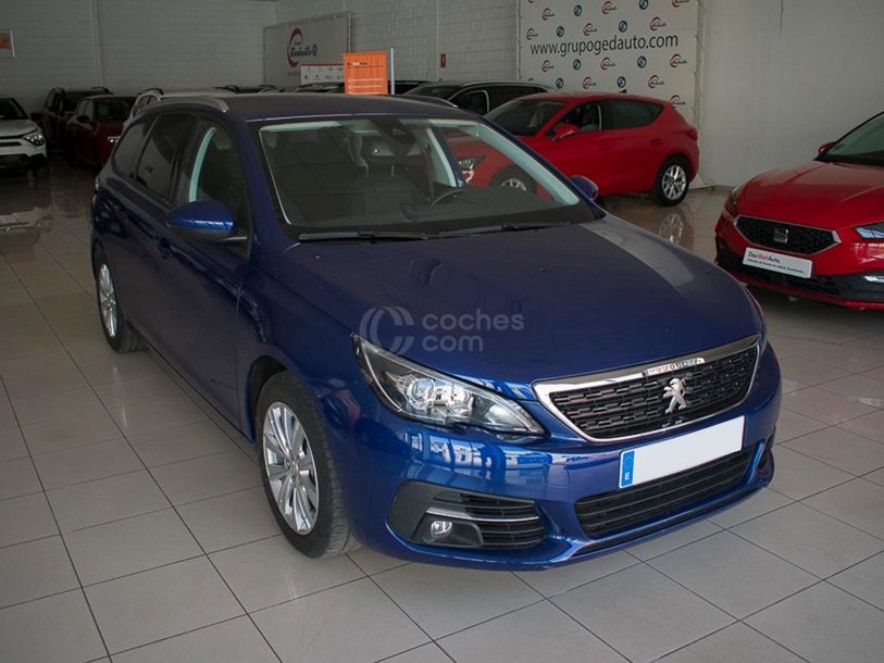 Foto del PEUGEOT 308 SW 1.2 PureTech S&S Style 110
