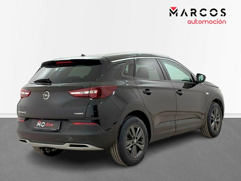 Foto del OPEL Grandland X 1.2T S&S 120 Aniversario 130