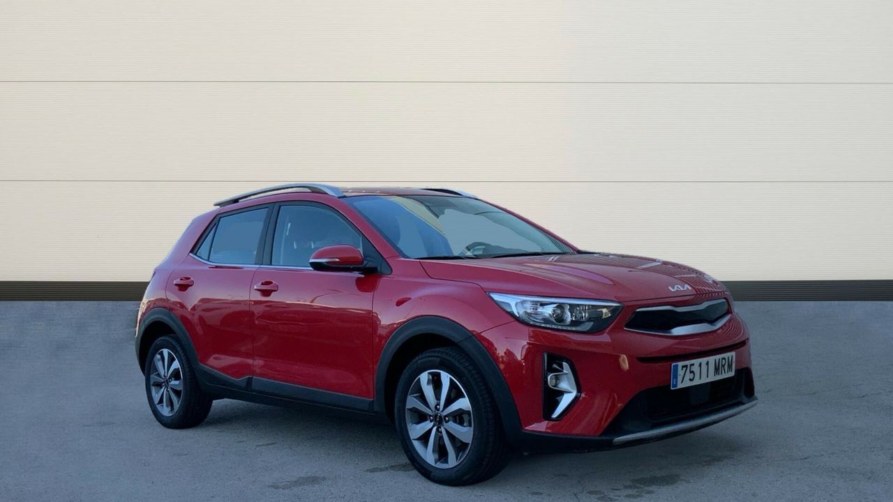 KIA Stonic (1.0 T-GDI MHEV IMT 74KW DRIVE 100 5P) en Madrid