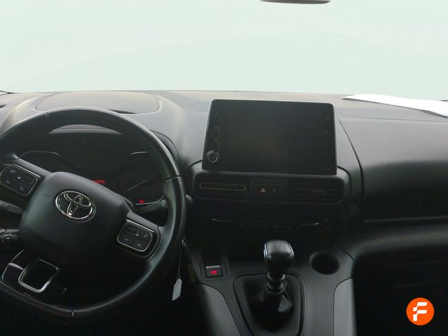 Foto del TOYOTA Proace City Verso Family L1 1.2 5pl. Active 110