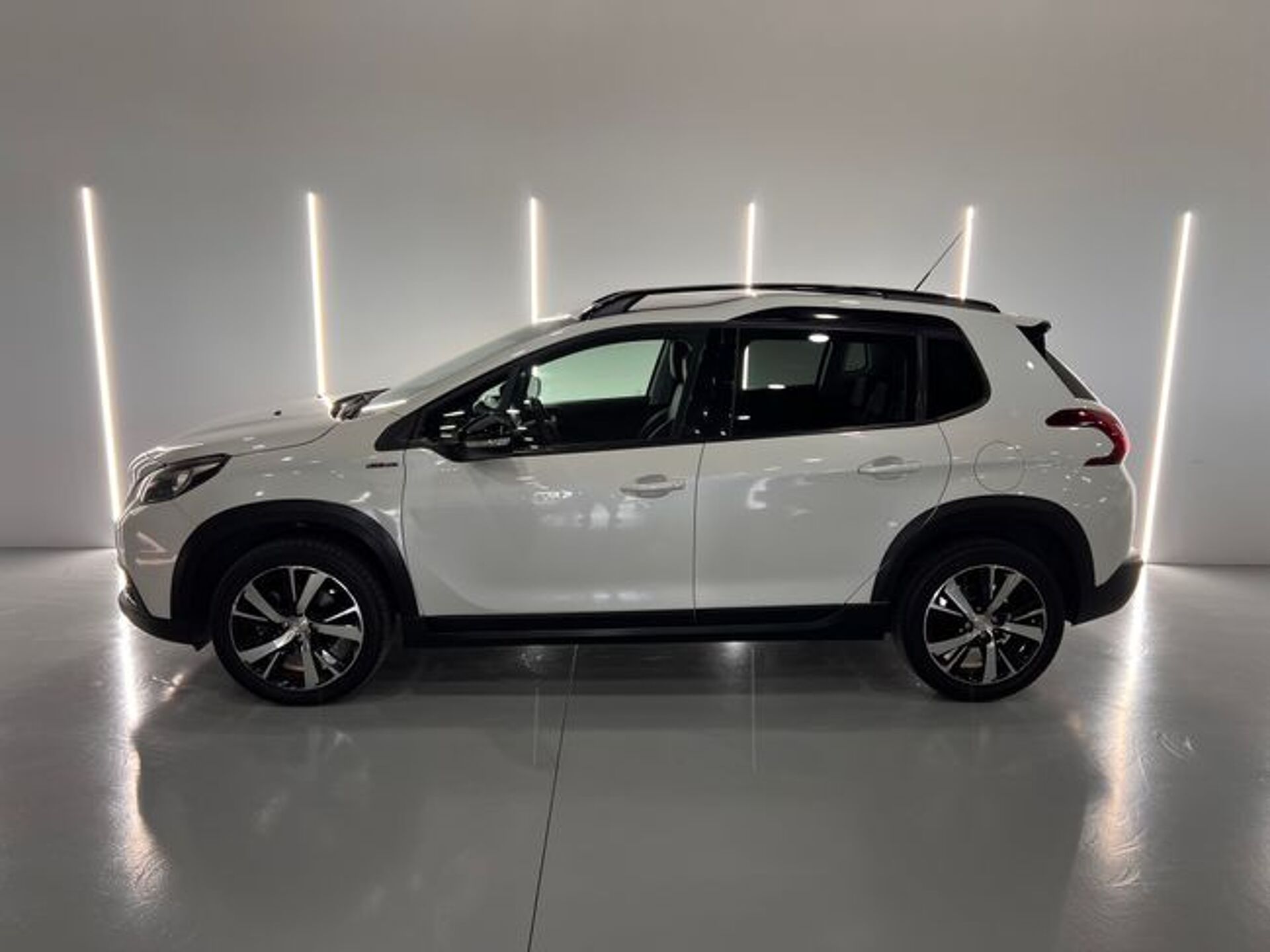 Imagen 3 de PEUGEOT 2008