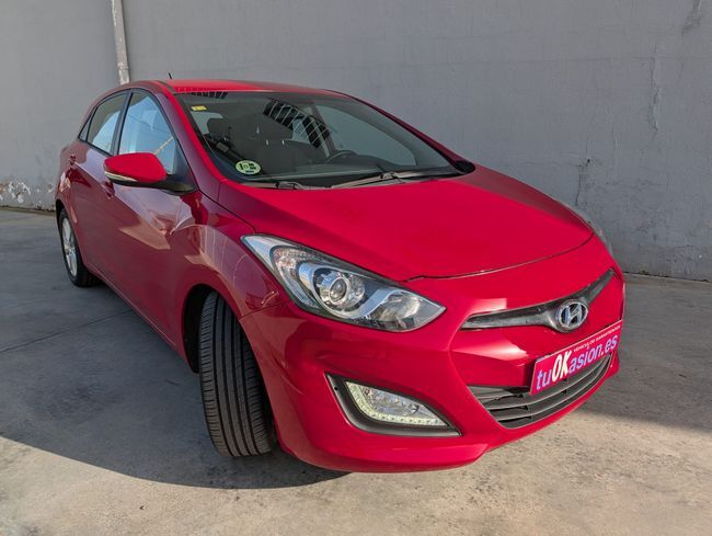 Foto del HYUNDAI i30 1.6CRDi Tecno