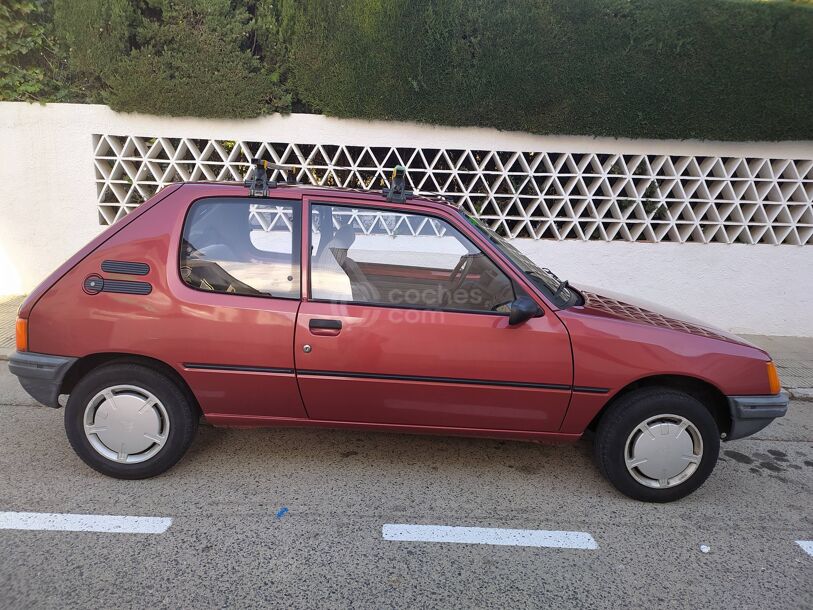 Foto del PEUGEOT 205 1.3 XR