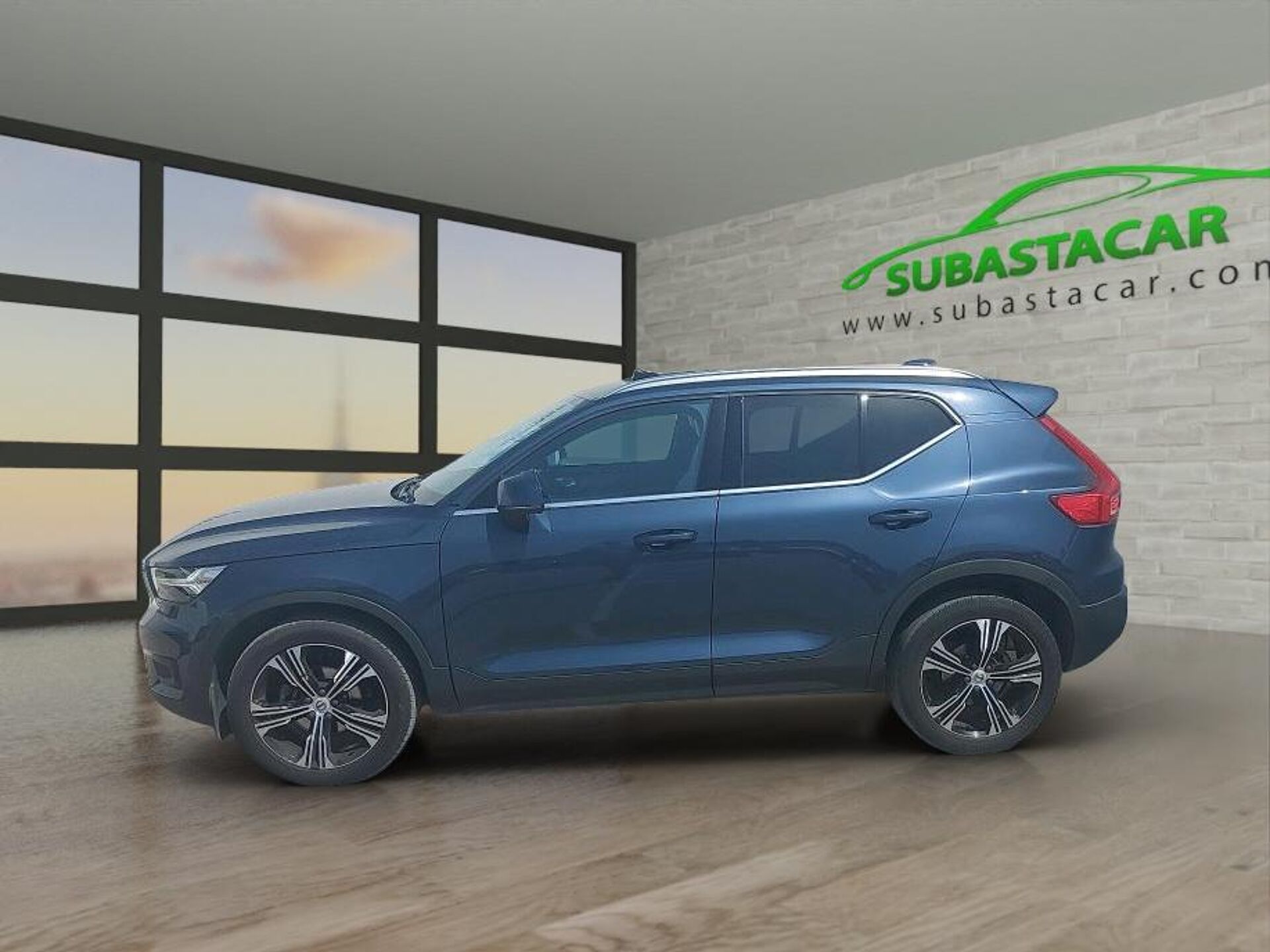 Imagen de VOLVO XC40