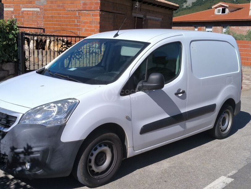 Foto del PEUGEOT Partner Furgón 1.6BlueHDI Confort L1 100