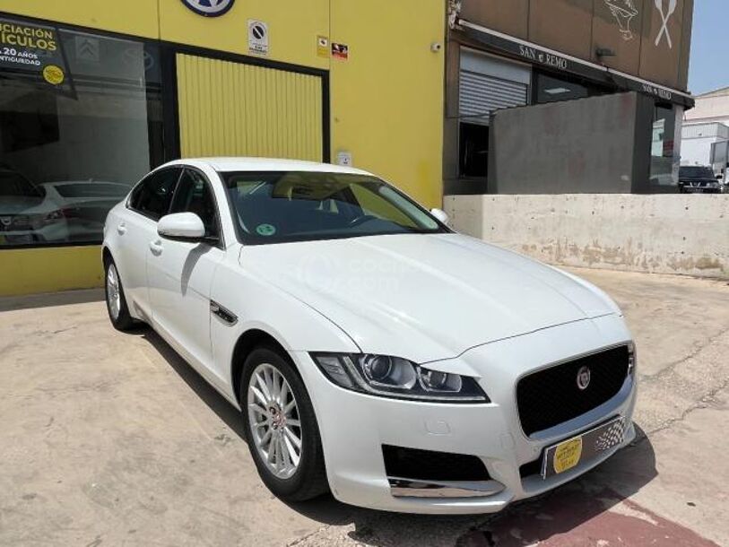 Foto del JAGUAR XF 2.0i4D Prestige 180