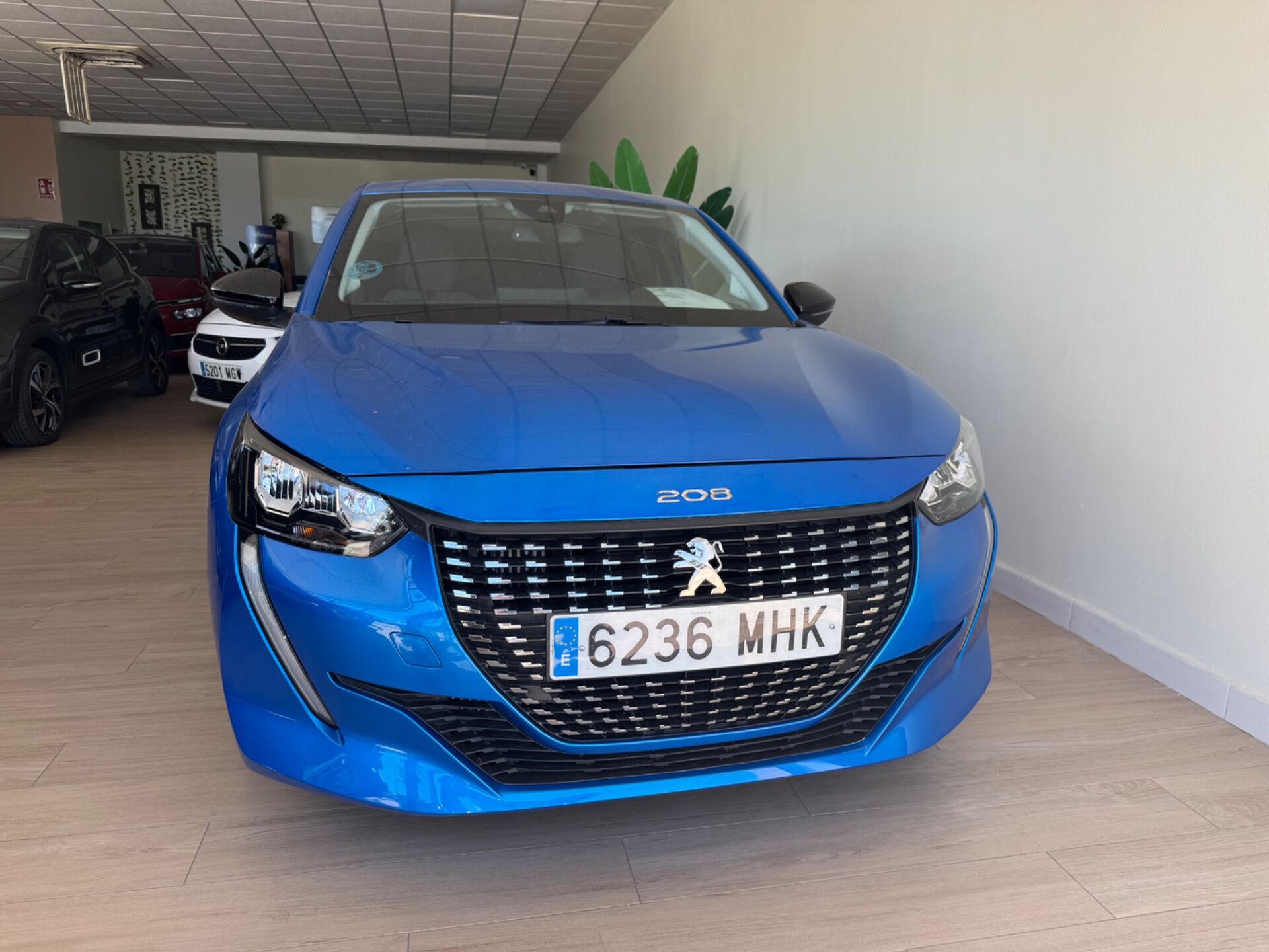 Imagen 2 de PEUGEOT 208