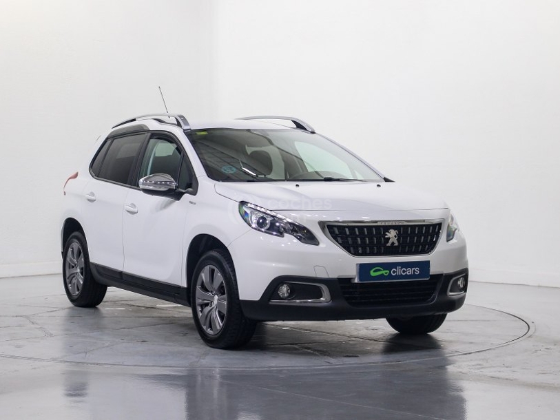 Foto del PEUGEOT 2008 1.2 PureTech S&S Style 82