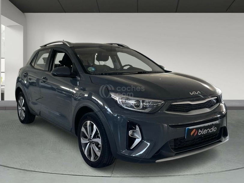 Foto del KIA Stonic 1.0 T-GDi MHEV iMT Concept Plus 100