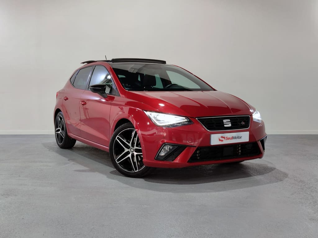 SEAT Ibiza (1.5 TSI S&S FR DSG7 150) en Barcelona
