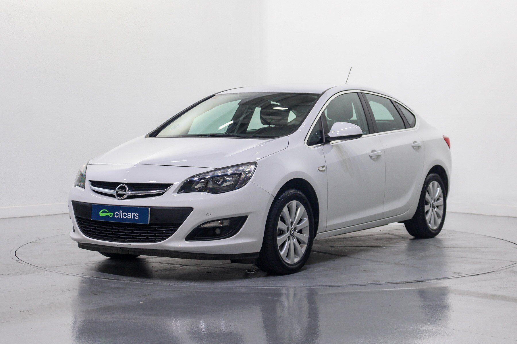 Foto del OPEL Astra Sedán 1.6CDTi S-S Elegance 110