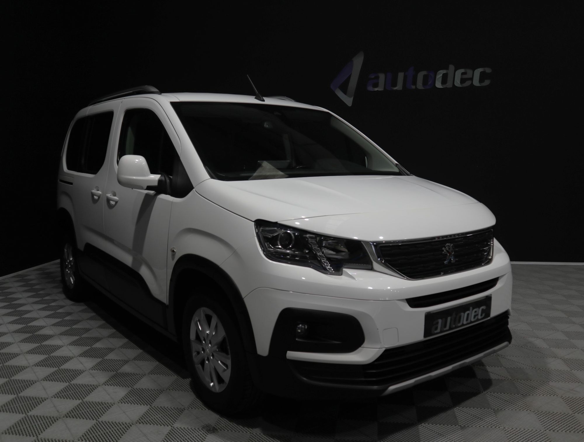 PEUGEOT Rifter (1.5BlueHDi S&S Long Allure Pack 100) en Valencia