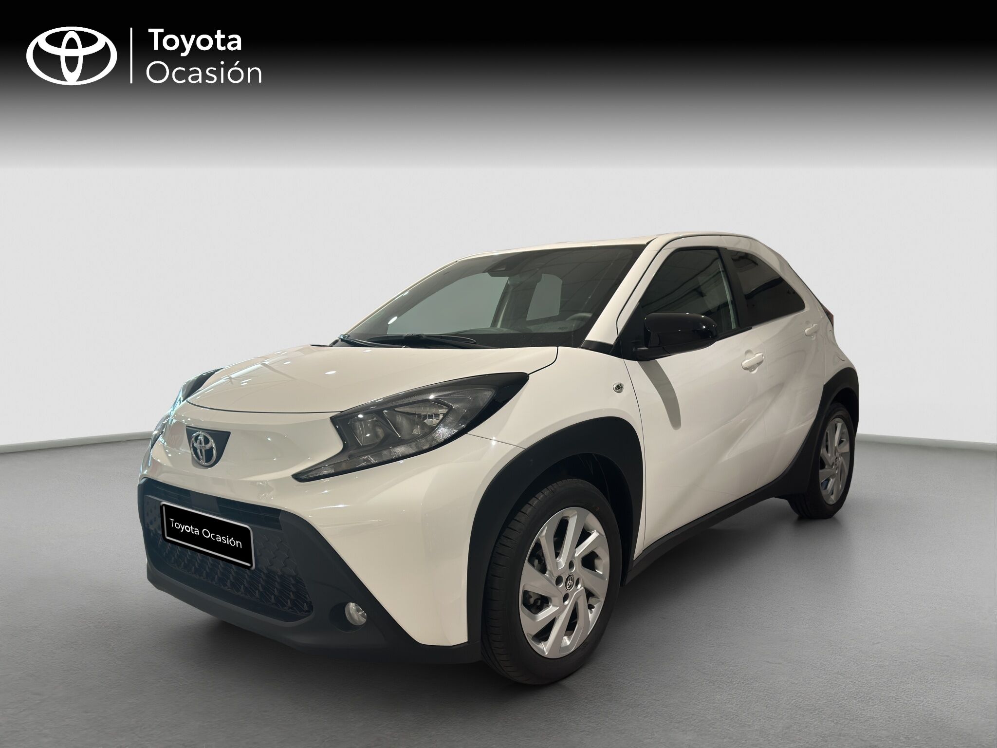 TOYOTA Aygo X Cross (1.0 VVT-I PLAY S-CVT 72 5P) en Barcelona