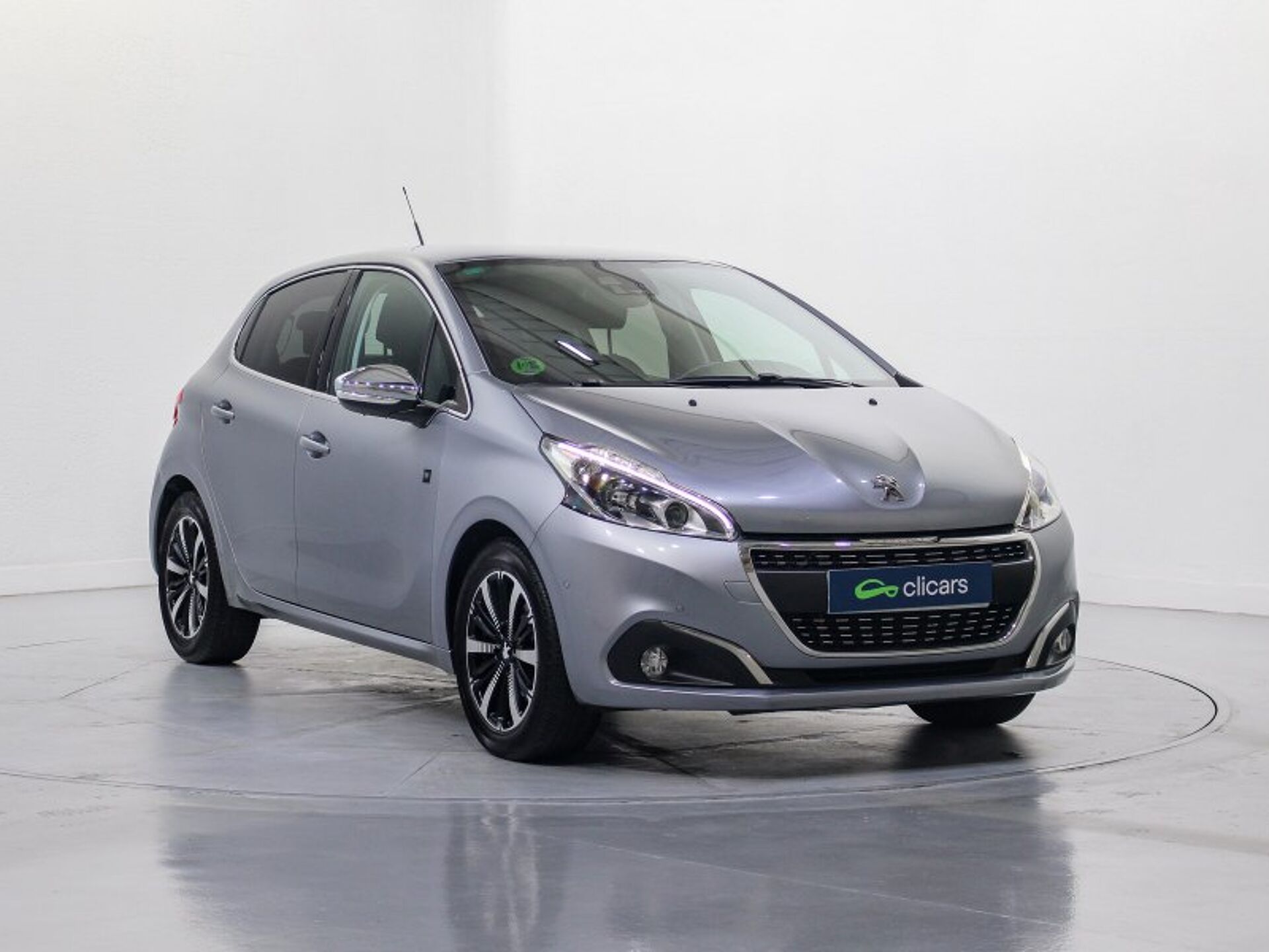 Imagen 3 de PEUGEOT 208