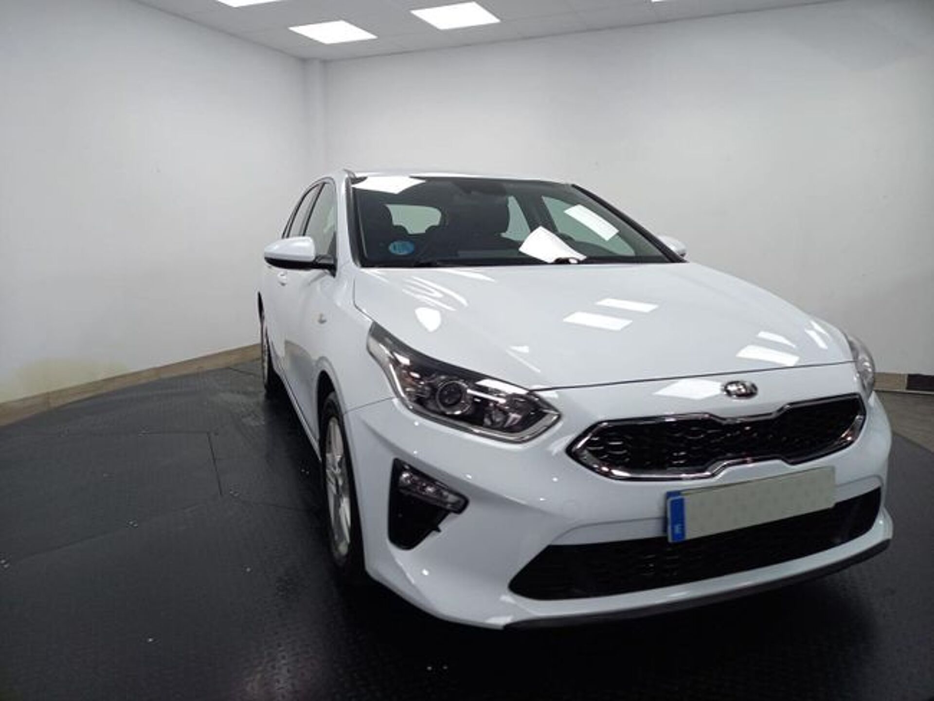 Imagen 2 de KIA Ceed