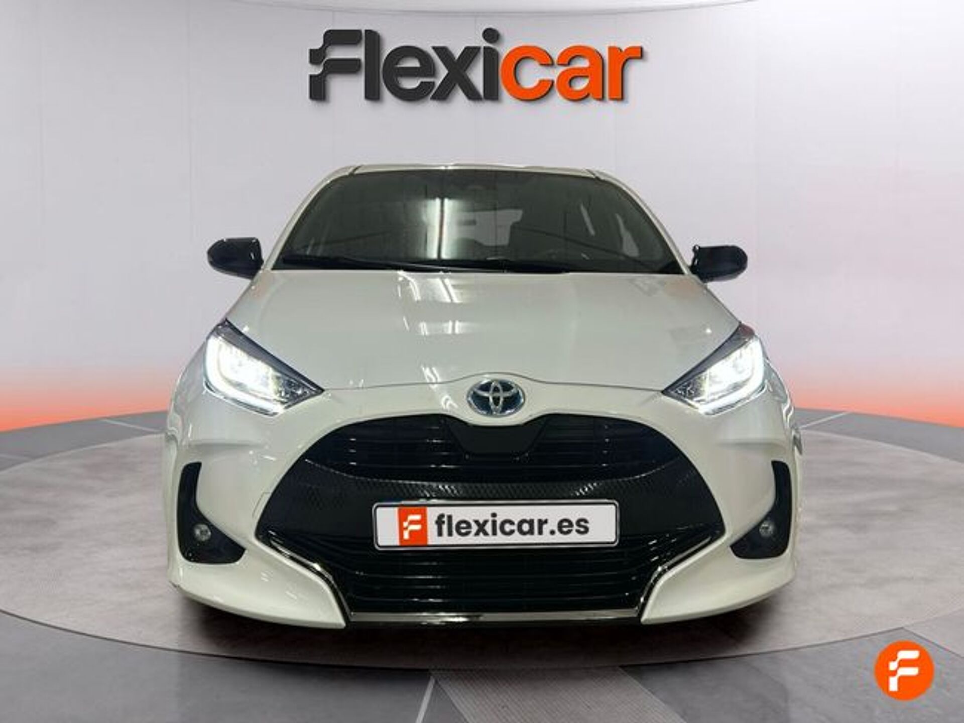 Imagen 2 de TOYOTA Yaris