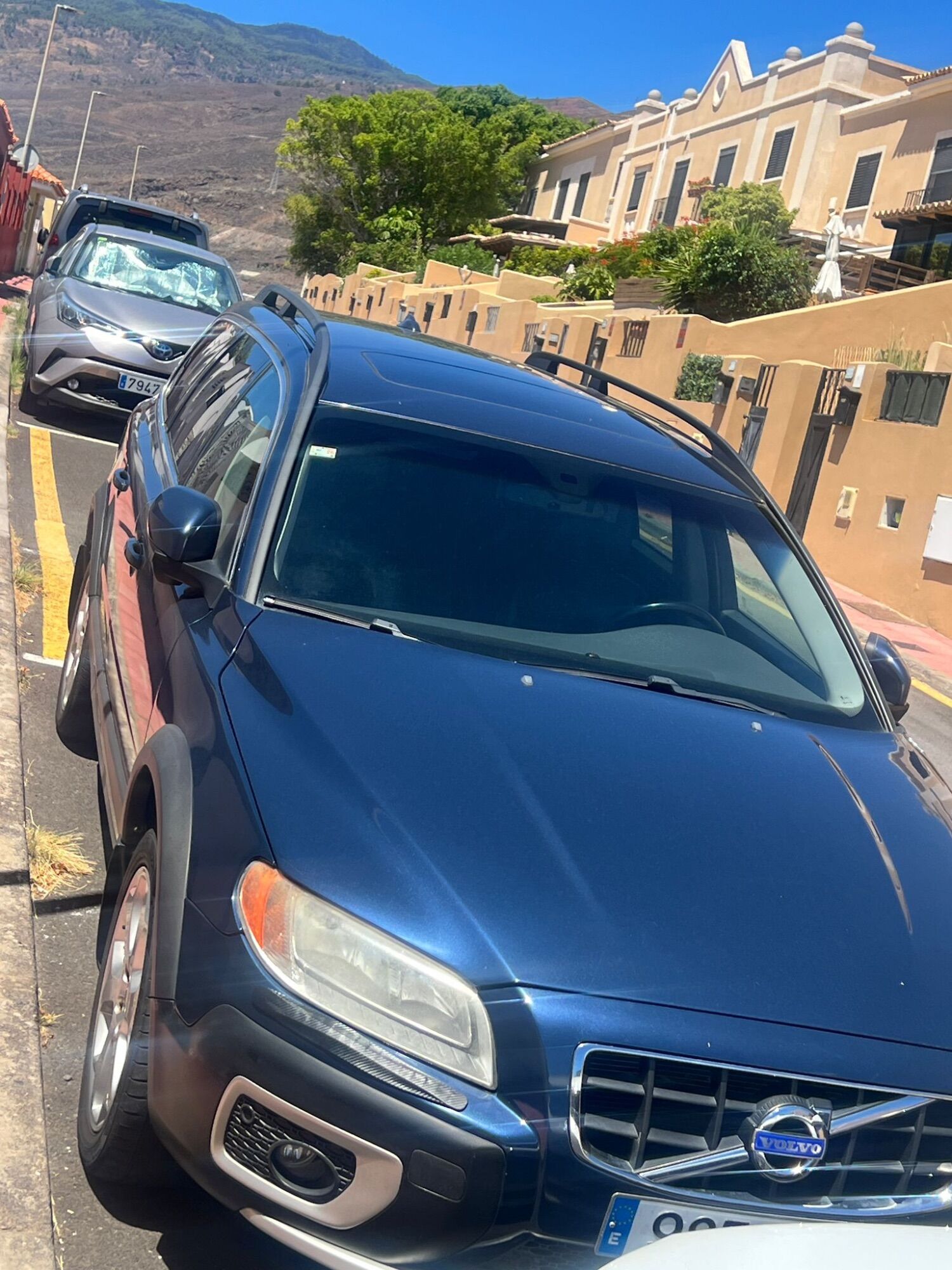 Foto del VOLVO XC70 T6 Momentum AWD Aut.