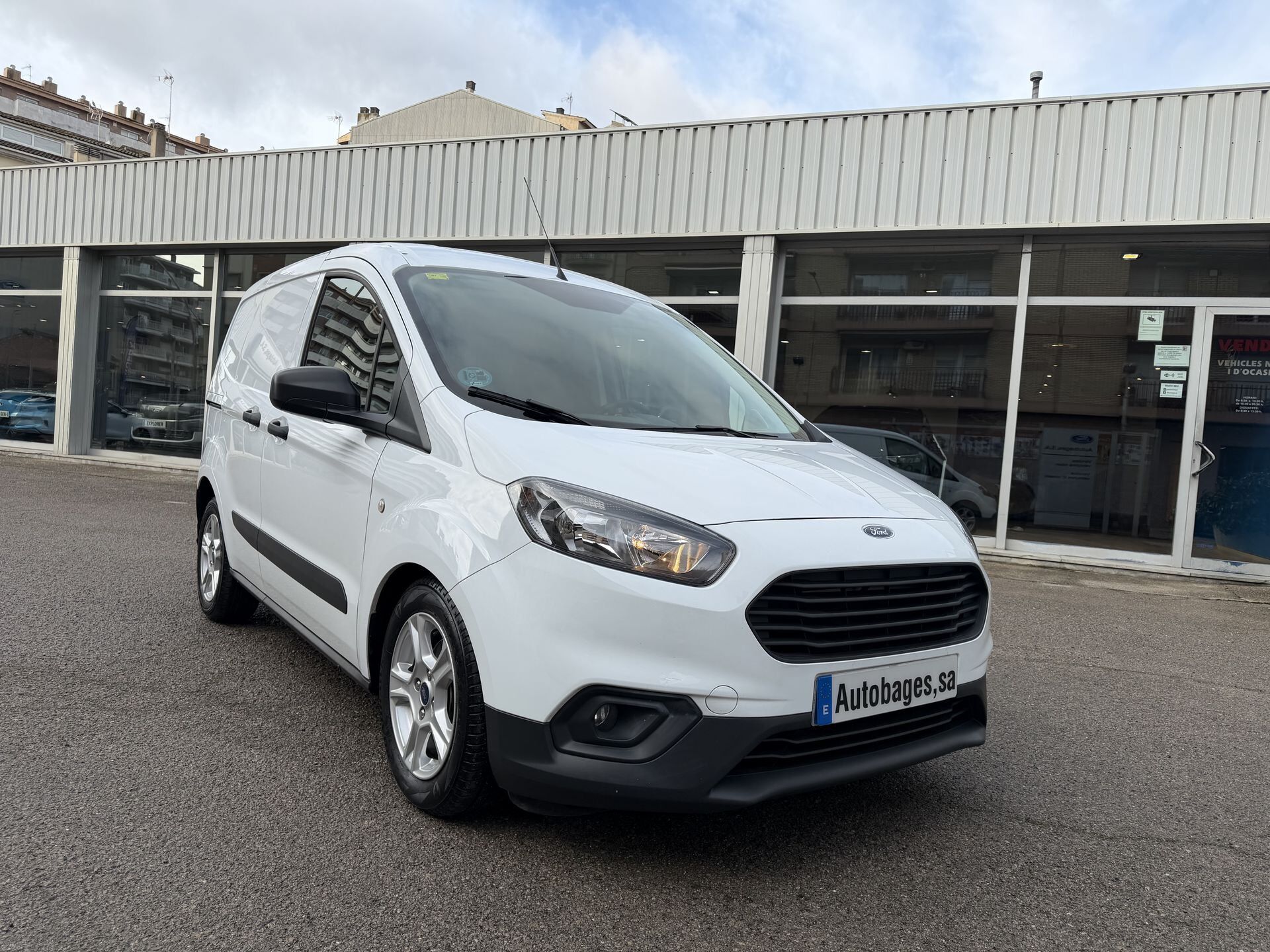 Foto del FORD Transit Courier Van 1.5TDCi Trend 100