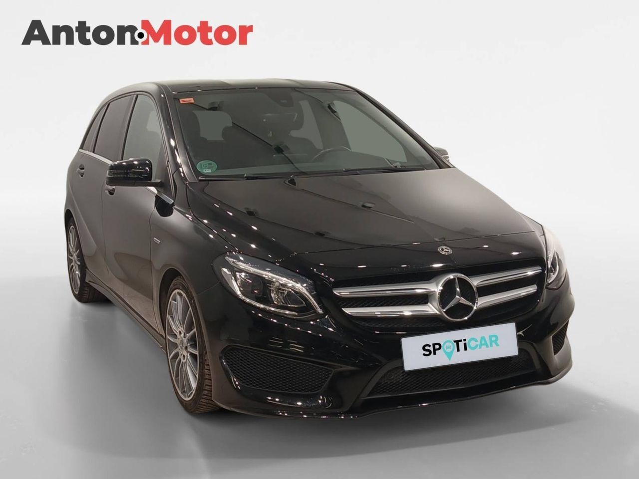 Foto del MERCEDES Clase B B 200d 8G-DCT