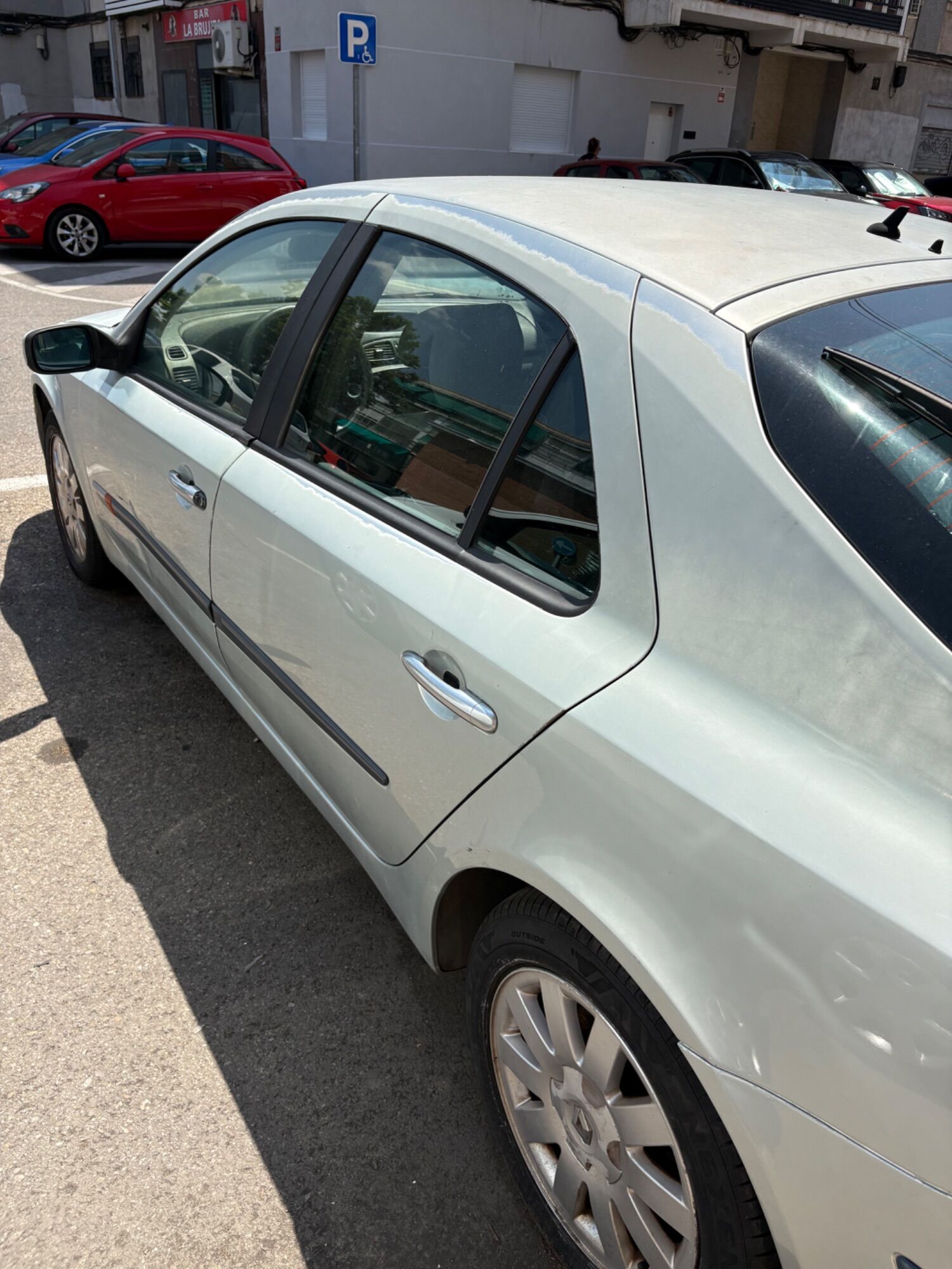 Foto del RENAULT Laguna 1.9DCi Privilege 120