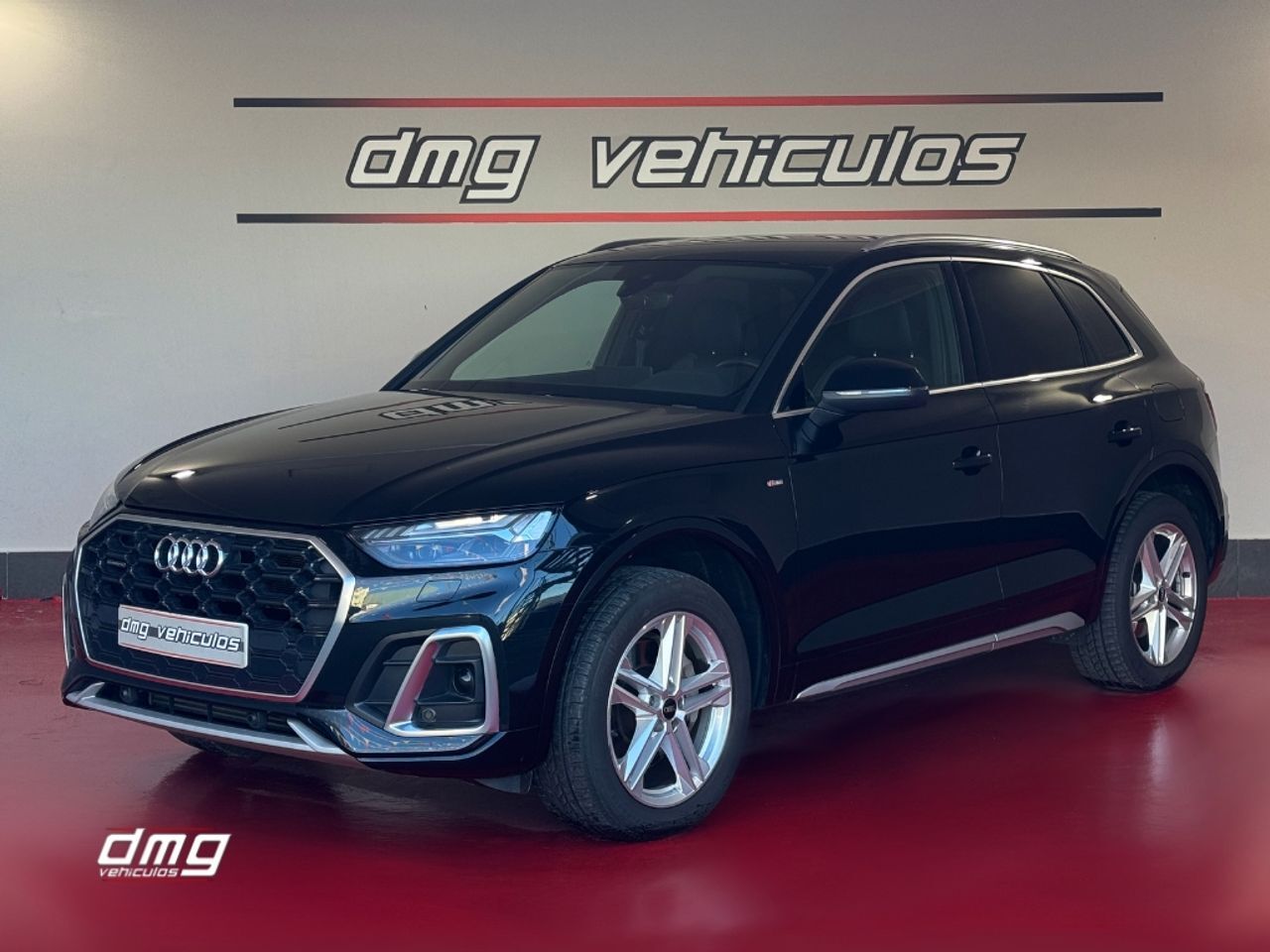 AUDI Q5 (S Line 50 TFSI e Quattro Ultra 299Cv) en Barcelona