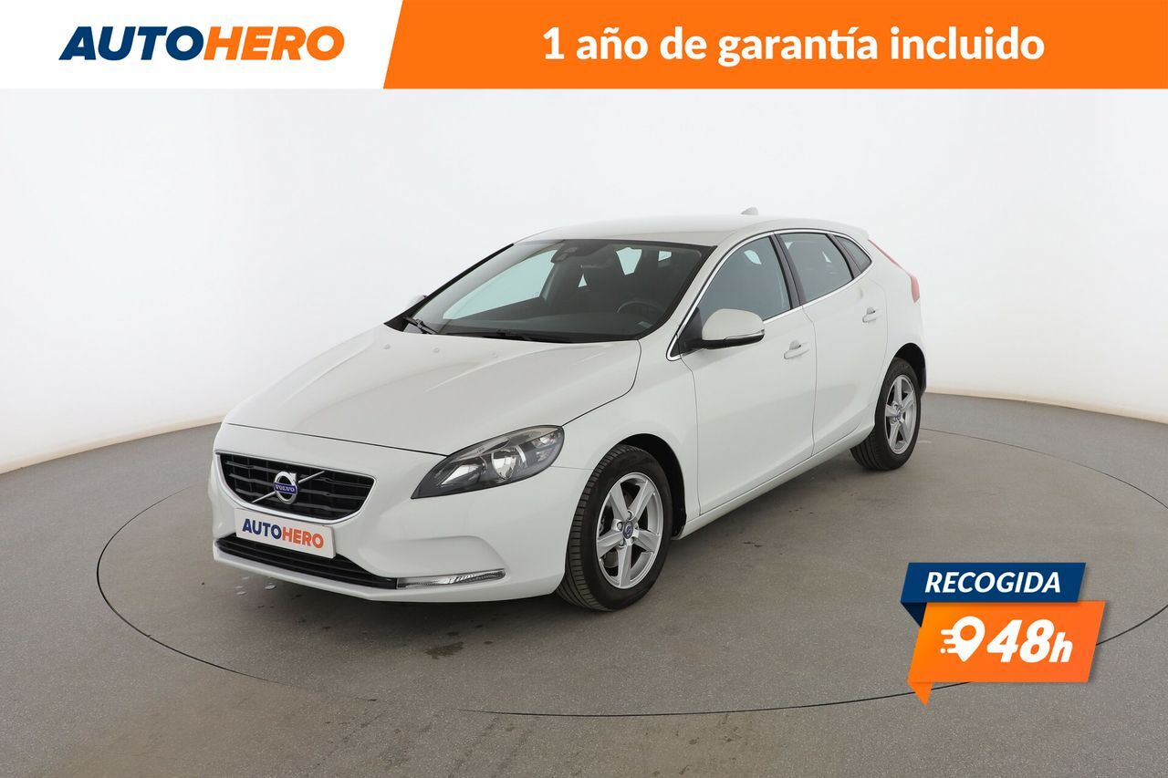 VOLVO V40 (2.0 D2 Momentum) en Madrid