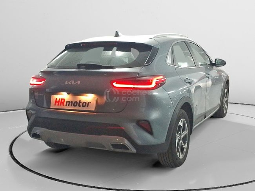 Foto del KIA XCeed 1.6 MHEV iMT Emotion DCT 136