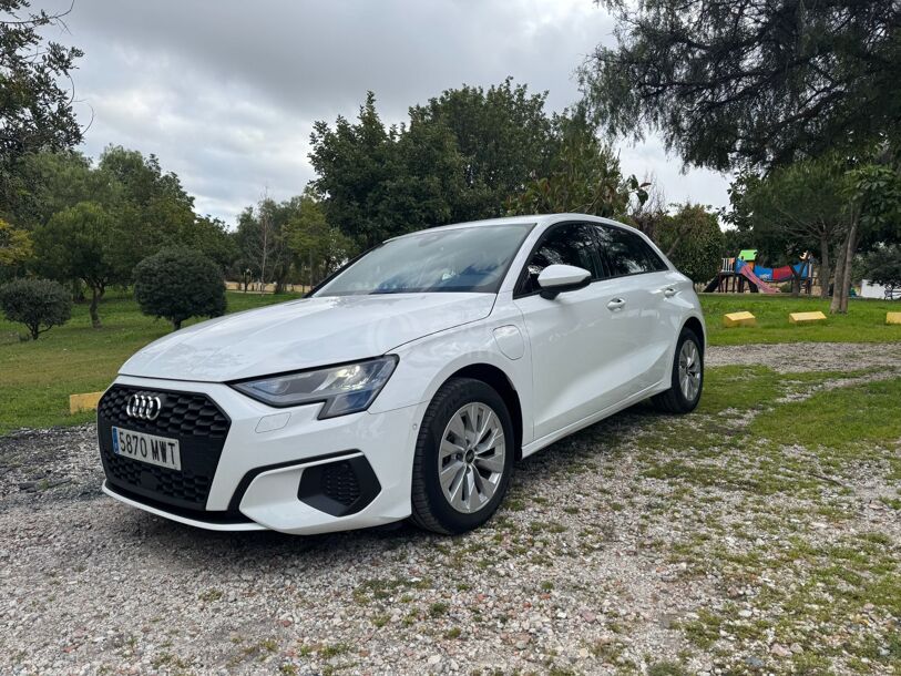 Foto del AUDI A3 Sportback 40 TFSIe S line S tronic