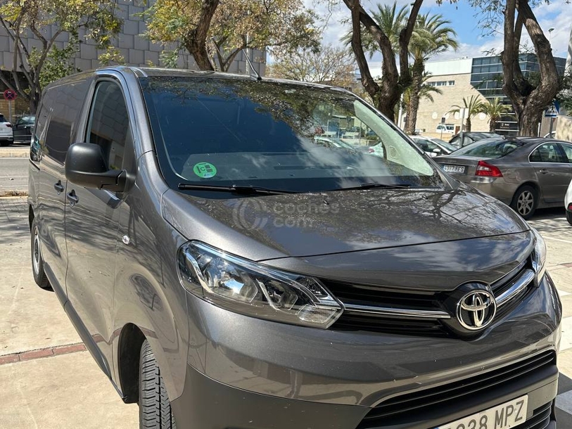 Foto del TOYOTA Proace Combi L1 1.5D VX 120