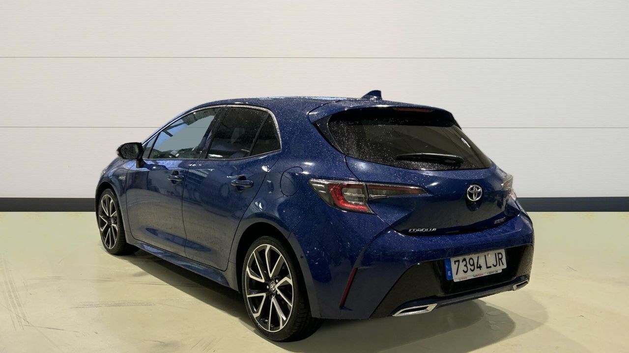 Foto del TOYOTA Corolla 180H Advance