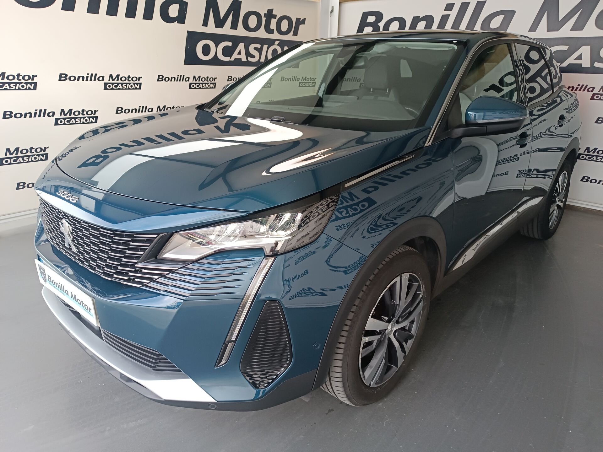 Imagen de PEUGEOT 3008