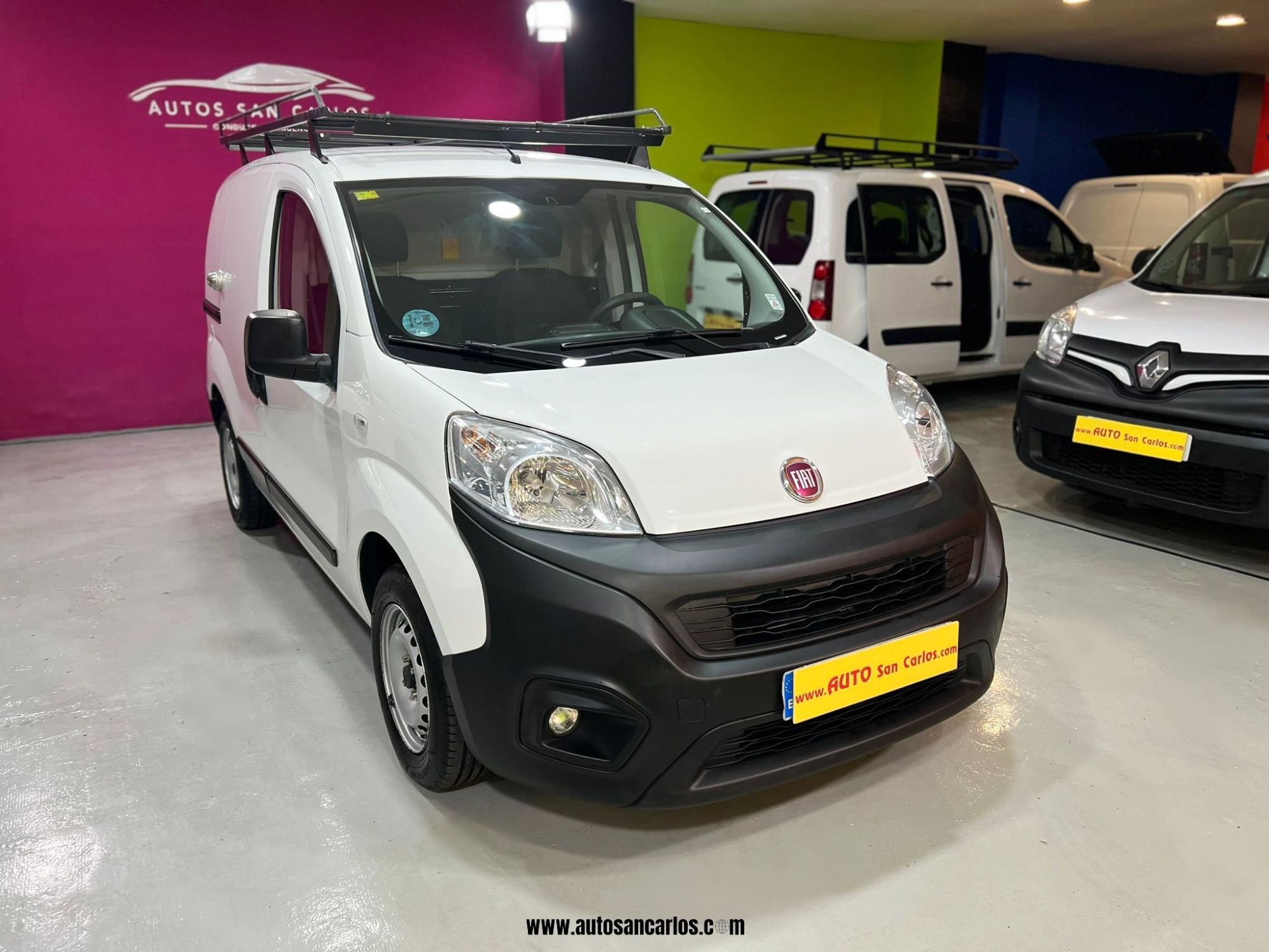 FIAT Fiorino (Combi 1.3Mjt SX) en Barcelona