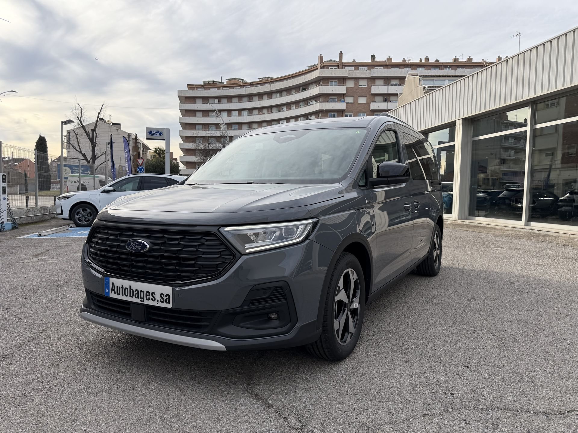 Imagen de FORD Tourneo Connect