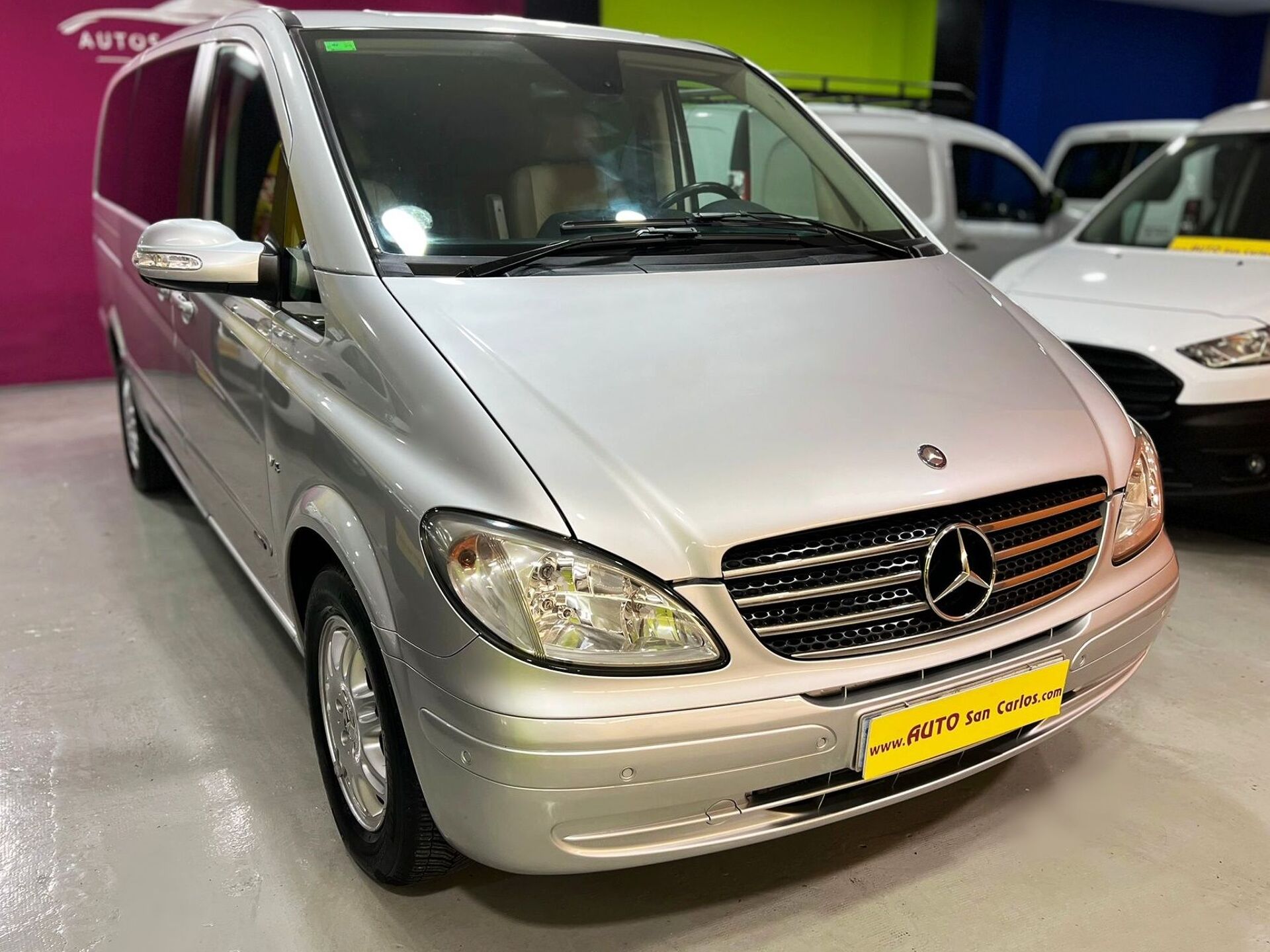 Imagen 2 de MERCEDES Viano