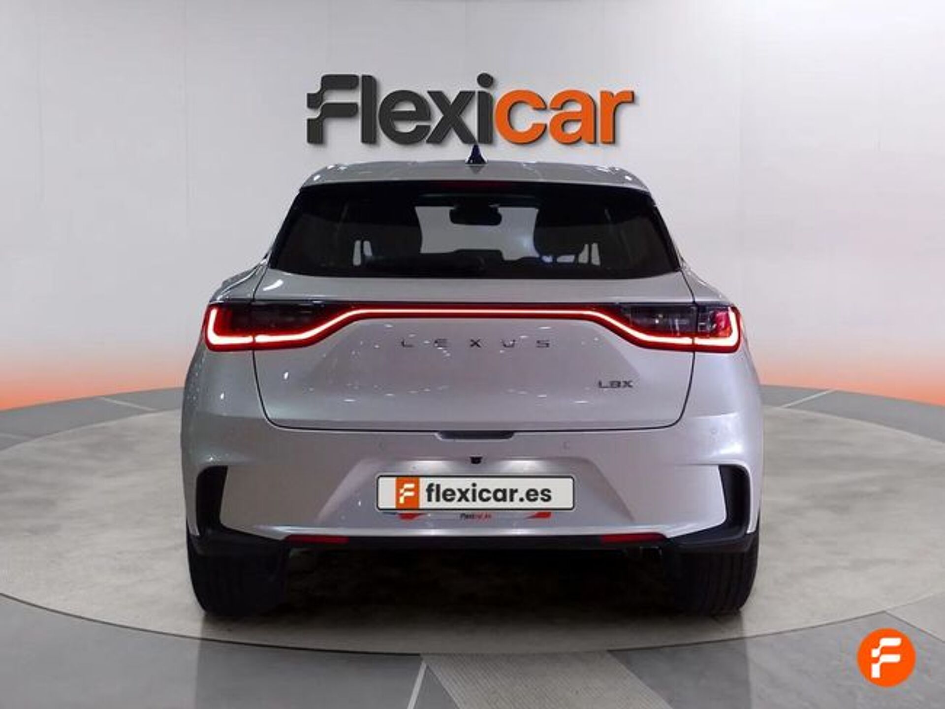 Imagen 3 de LEXUS LBX