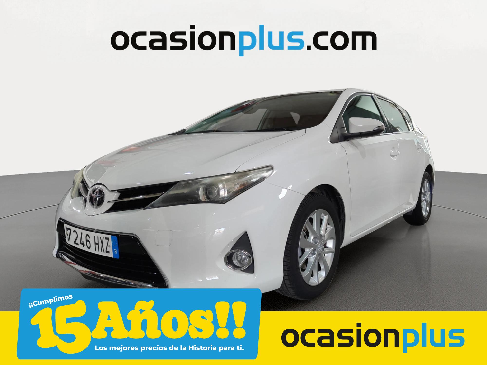 TOYOTA Auris (90D Active 66 kW (90 CV)) en Madrid