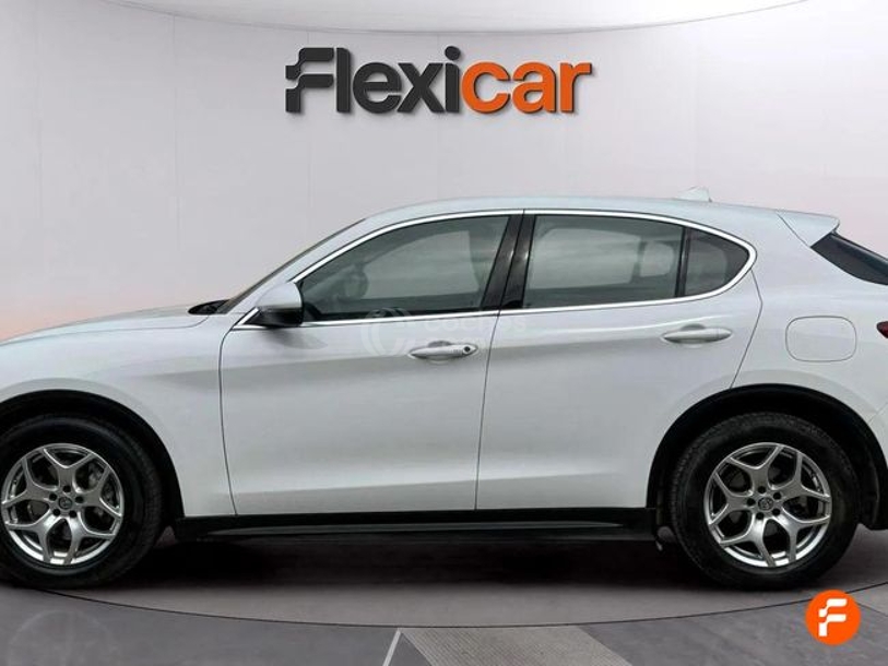Foto del ALFA ROMEO Stelvio 2.2 RWD Aut. 180