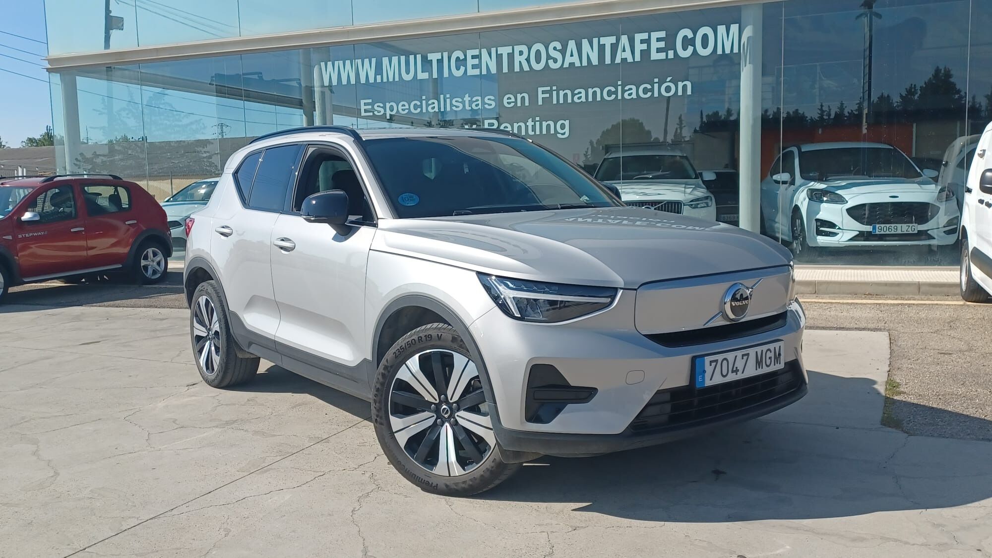 VOLVO XC40 (Recharge Eléctrico Core Auto) en Zaragoza