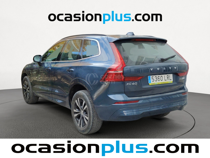 Foto del VOLVO XC60 B4 Momentum Pro FWD Aut.