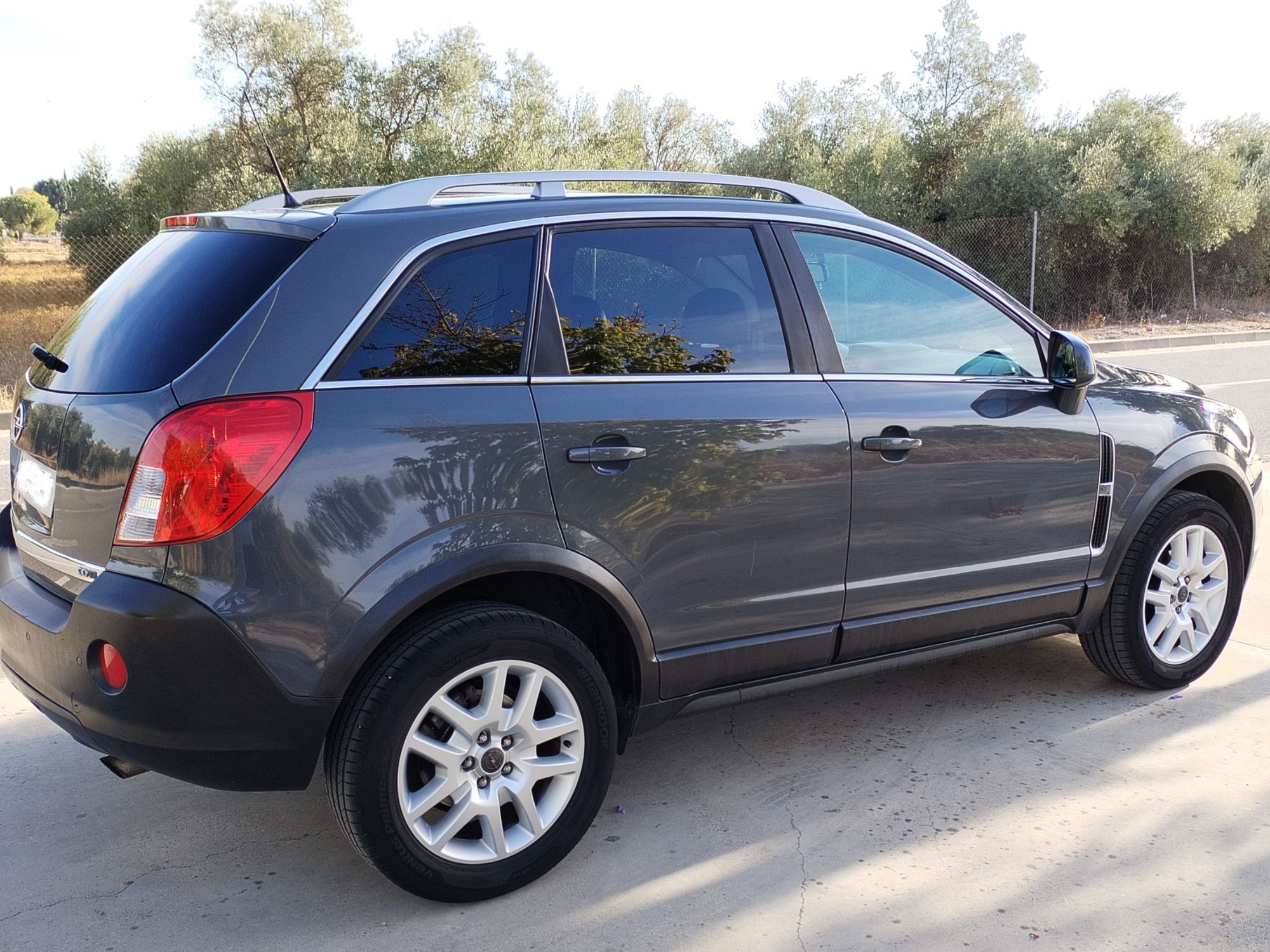 Foto del OPEL Antara 2.2CDTI Enjoy 4x2