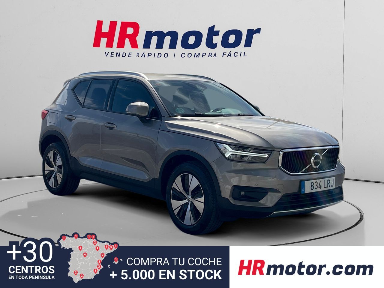 VOLVO XC40 (Momentum Pro 2WD) en Madrid
