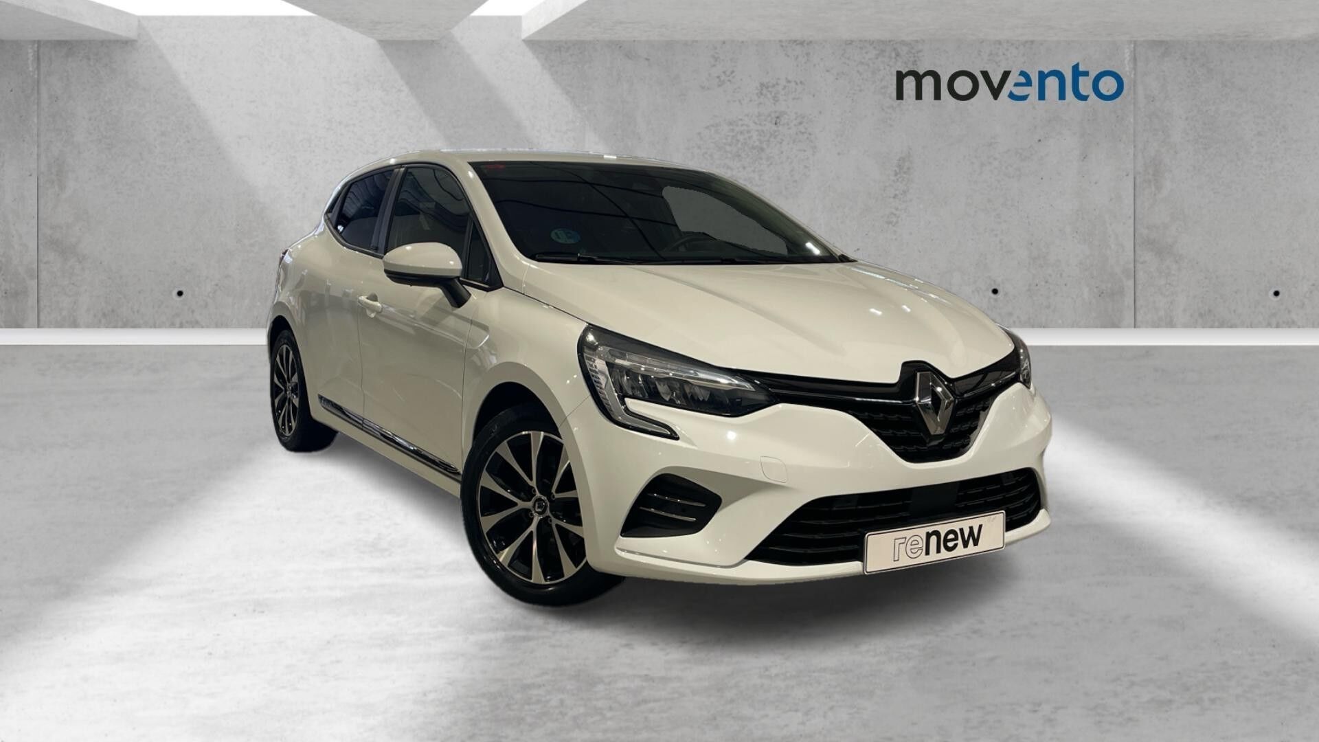 RENAULT Clio (Intens E-Tech Híbrido 103 kW (140 CV)) en Barcelona