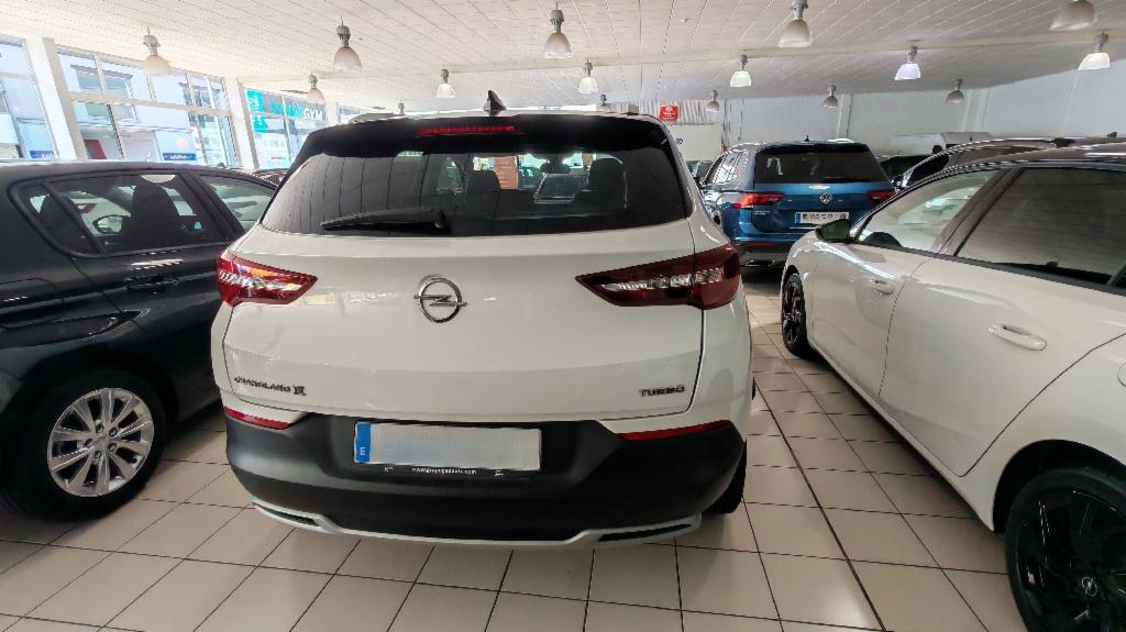 Foto del OPEL Grandland X 1.2T S&S Ultimate 130
