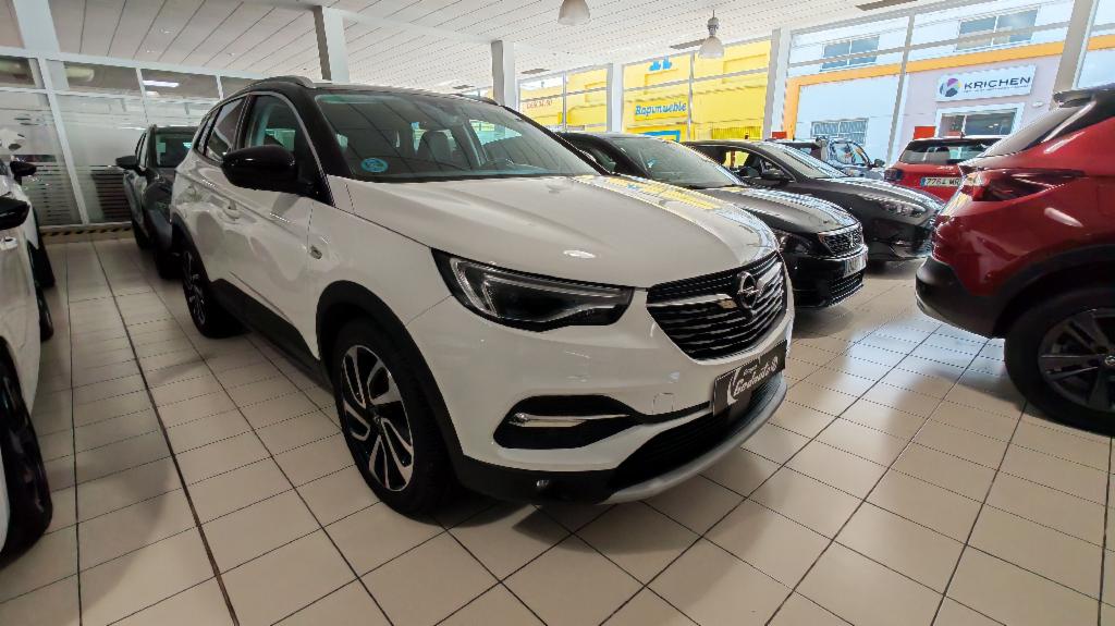 Foto del OPEL Grandland X 1.2T S&S Ultimate 130