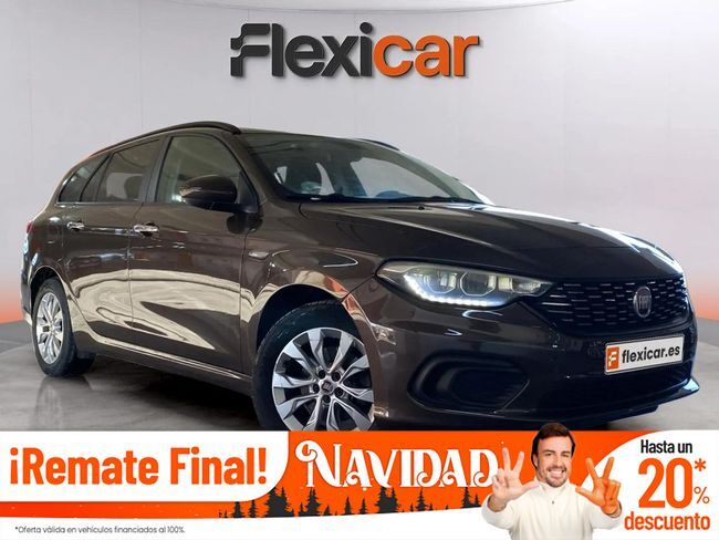 FIAT Tipo (1.4 16v Lounge 70kW (95CV) gasolina SW) en Madrid