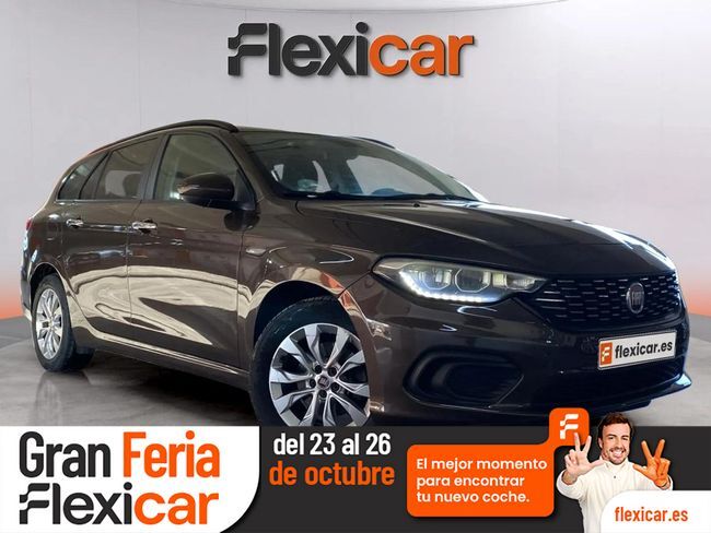 FIAT Tipo (1.4 16v Lounge 70kW (95CV) gasolina SW) en Madrid