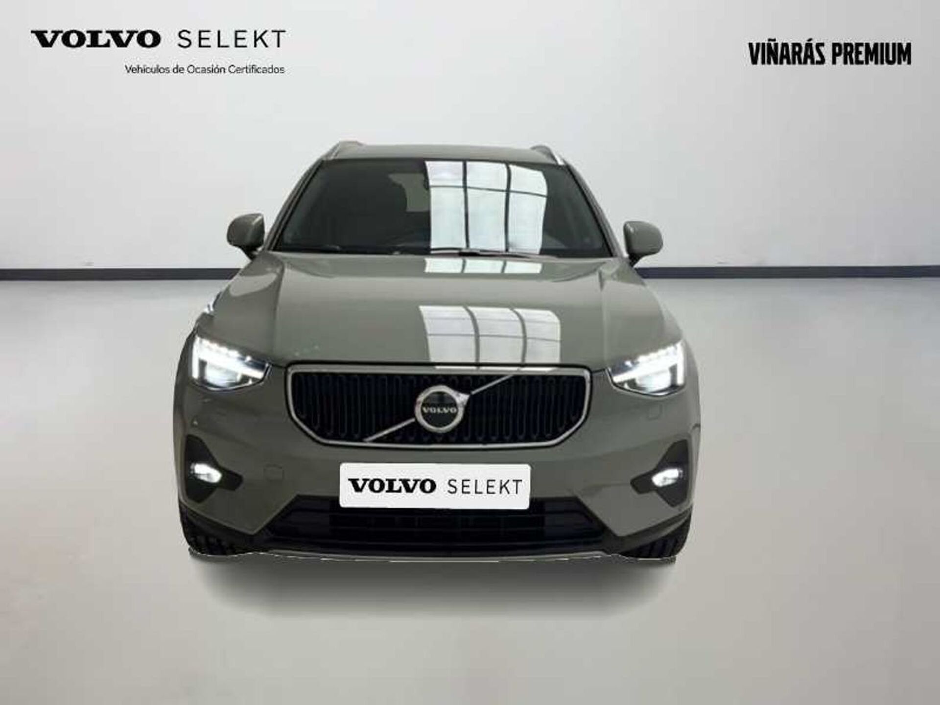 Imagen 3 de VOLVO XC40