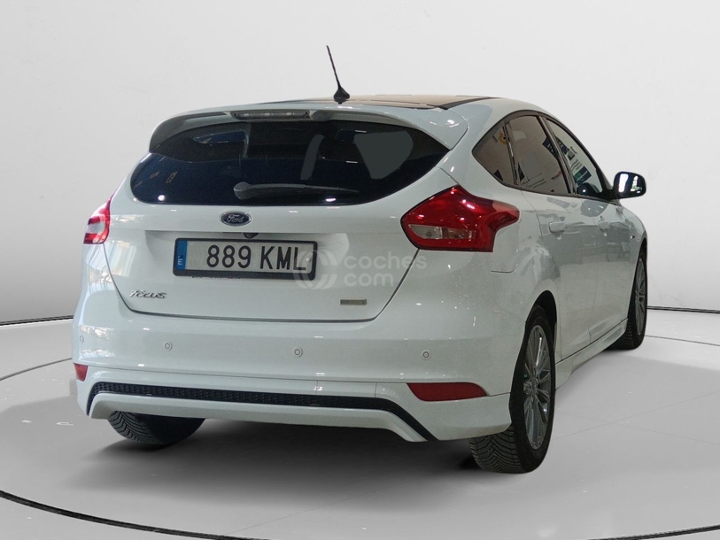 Foto del FORD Focus 1.0 EcoB. ST-Line Black&Red Ed. 125